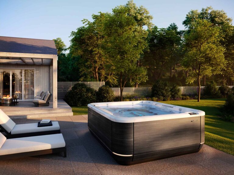 JHT J509 Platinum Noir ModernBackyard